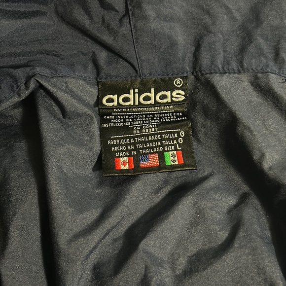 Adidas Windbreaker - Picture 9 of 11